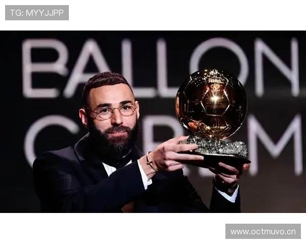 本泽马vs莱万：体系适配与战术作用差异分析