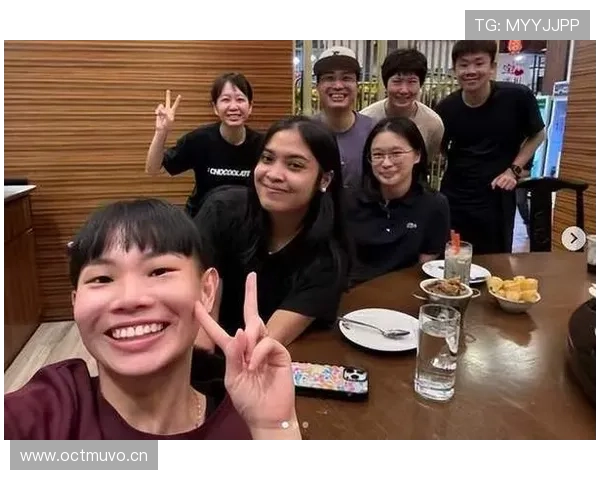 戴资颖比赛间隙偷偷买了些什么，看得我这钱包都害怕了