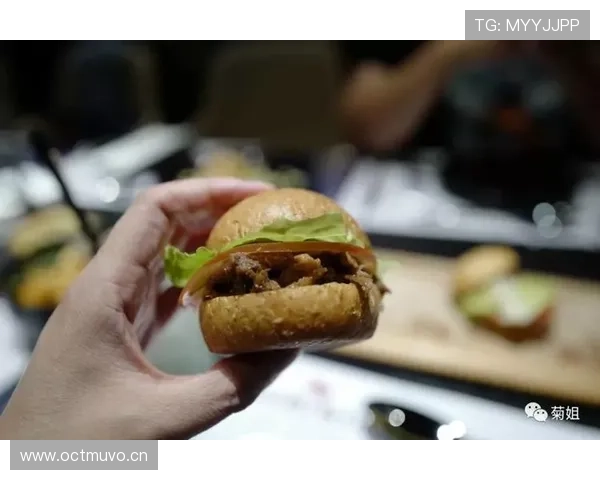 拉莫斯家的狗都吃有机牛排？