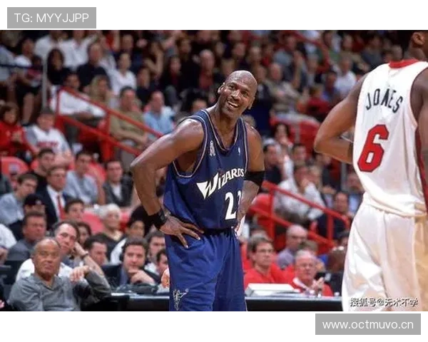 张伯伦低位单打主导禁区，对比贾巴尔更影响篮板